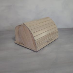 Modern Rustic Bread Box | Smooth Front Radius Design | 29 Color Options | Customizable Engraving | Natural Beech