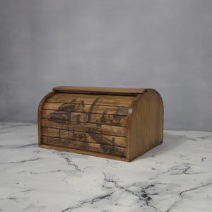 Wooden Bread Bin | Artisan Kitchen Bread Box | Personalized Engraving | Waxed Sliding Door | Beech Wood | Exceptional Quality