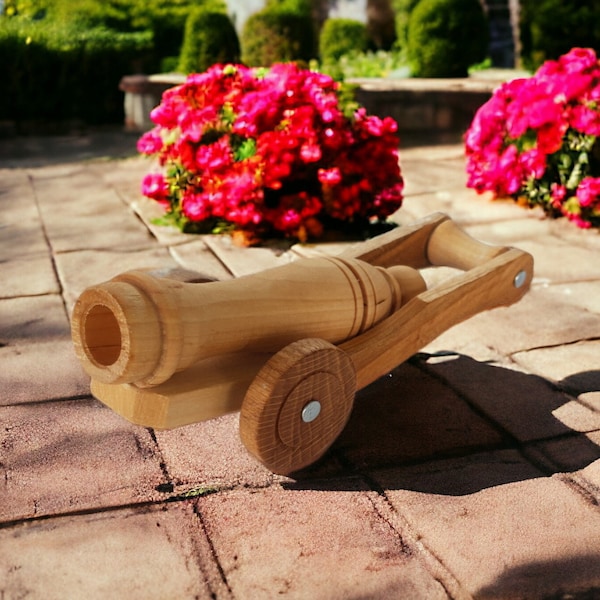 Medieval Wooden Cannon Toy | Handcrafted Historical Replica | Educational Gift Idea