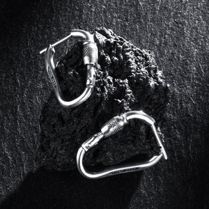 Orecchini a moschettone in argento