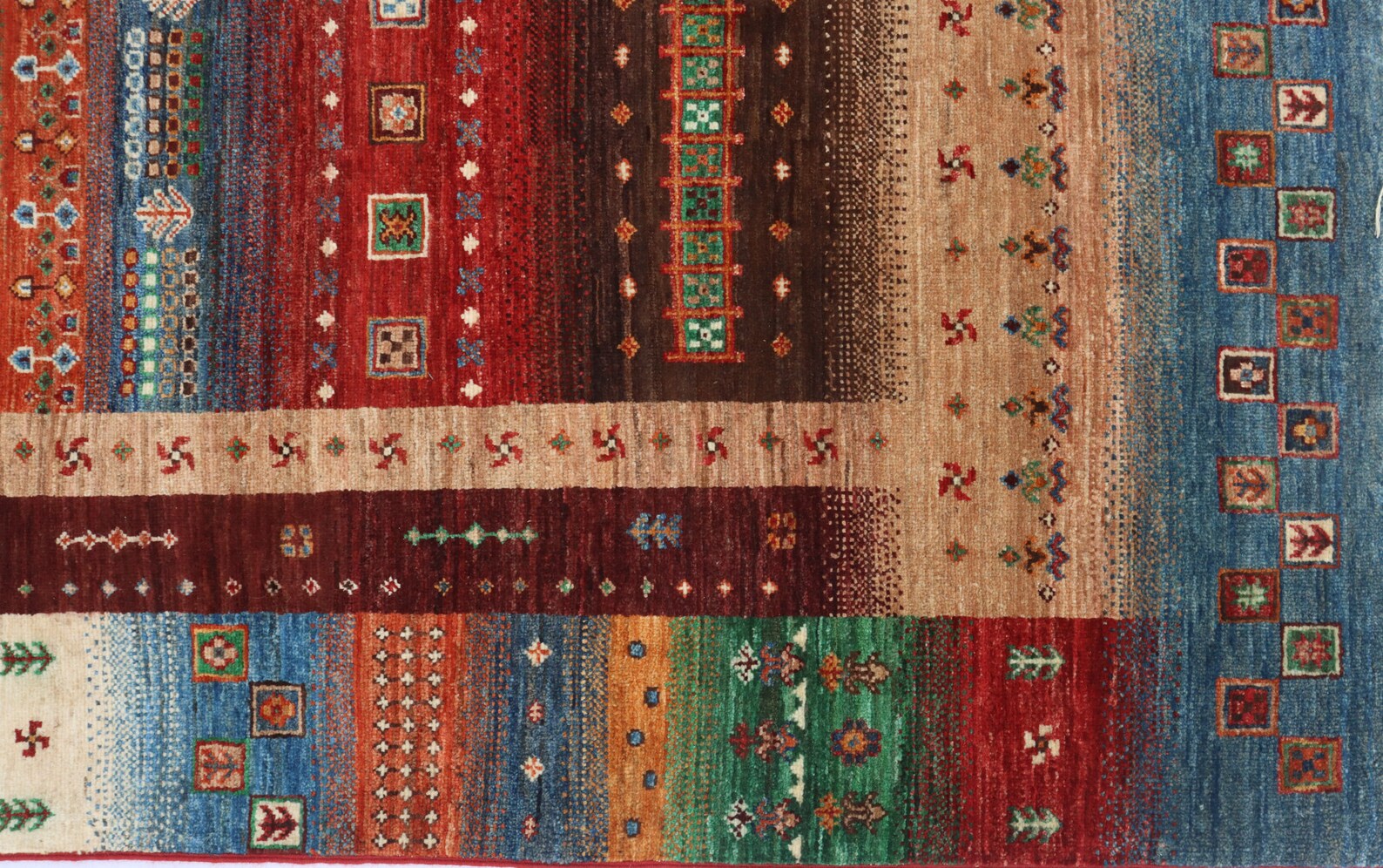 Persion Style Rug Image 6X9 FT Gabbeh Rug - Persion Style Hand Knotted Afghan Gabbeh Rug ...
