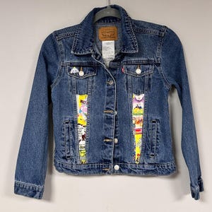 Chaqueta vaquera reciclada de Levi Strauss, con personajes clásicos retro de Disney, talla grande para niña. Perfecta para niñas, preadolescentes y adolescentes.