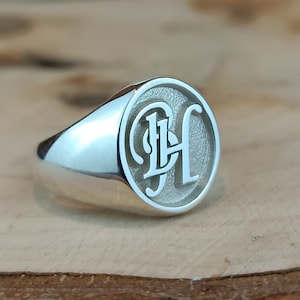 Anillo con monograma personalizado / Anillo con inicial personalizada / Sello de plata grabado / Anillo con letra clásica / Joyería con nombre personalizado