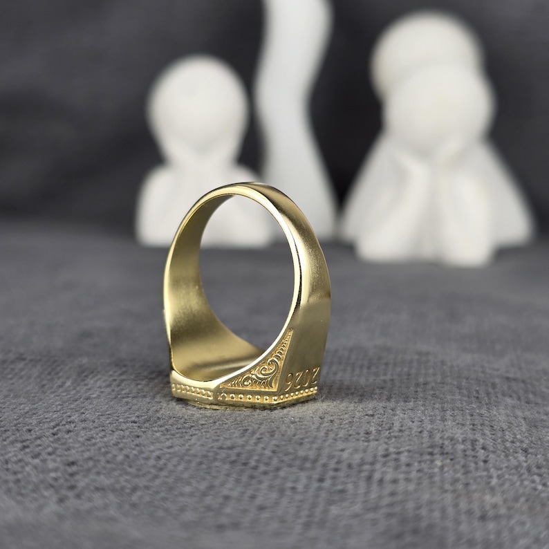Custom University Crest Ring | Personalized College Seal Signet Ring ...