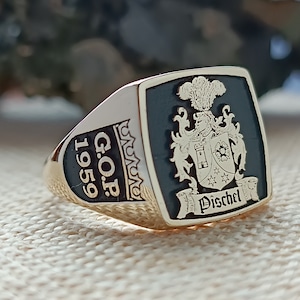 Crest Ring, Family Crest Signet Ring Christmas Gift, Coat of Arms Ring, Family Crest Rings, Custom Signet Ring