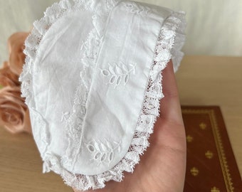 Bonnet pour bébé en dentelle de coton vintage XIXème | Bonnet pour bébé | chapeau de soleil | Bonnet de poupée