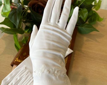 Elegant New Vintage Long Gloves White Nylon Satin 1950s | Wedding French Antique Gloves | Mid-Century Chic Fashion | Opera / Costume Gloves