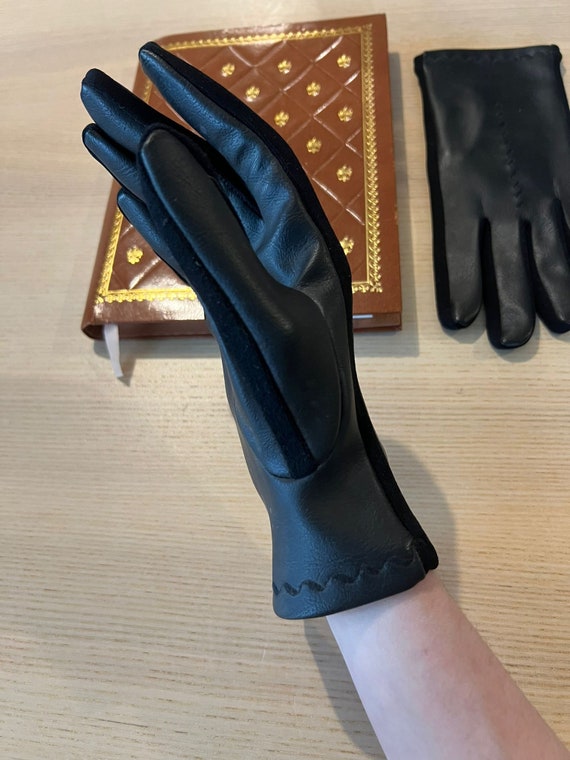 Elegant Vintage Leather Gloves Black | Mid-Centur… - image 3