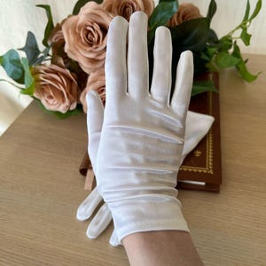 Elegant Vintage Gloves White 1980s 1990s | Wedding French Gloves | Fashion | Costume