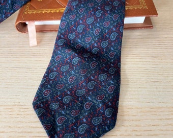 Vintage Printed Silk Tie | Made in Italy | UOMO Handmade Luxury | Gift for Him | Ban L'UOMO | Patterned Tie