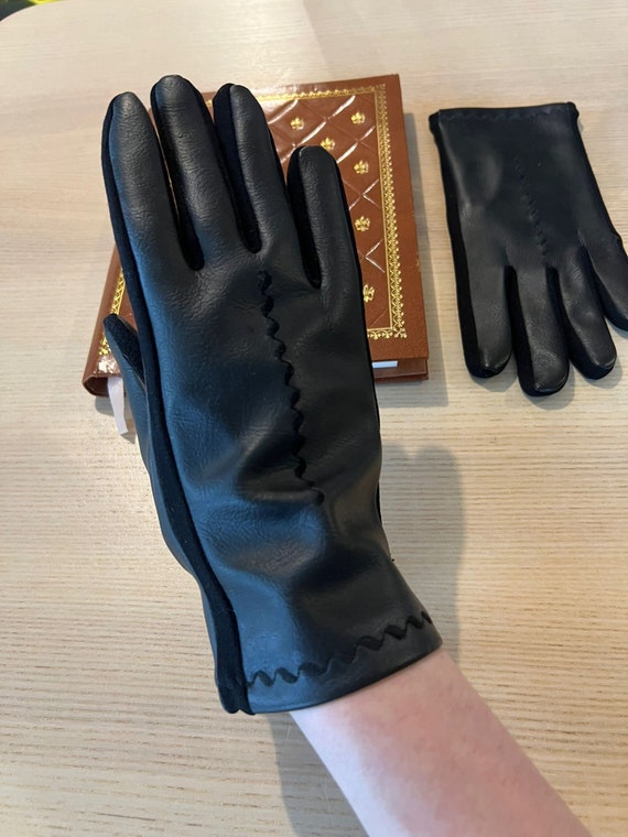 Elegant Vintage Leather Gloves Black | Mid-Centur… - image 1