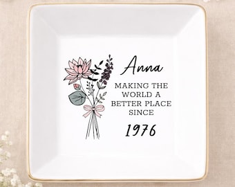Personalized 50th Birthday Gift, Custom Jewelry Dish, 1976 Birthday Gift For Her (KC-AY38H32c)