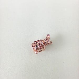 pandora sterling silver rose sweet kangaroo charm