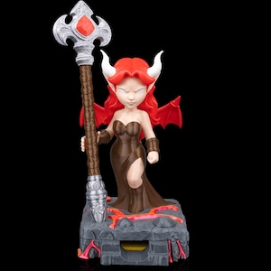 Könnte beinhalten: Figur einer weiblichen Dämonin mit roten Haaren, Flügeln und Hörnern, die einen Stab mit einem roten Edelstein hält. Sie trägt ein braunes Kleid und steht auf einem grauen Steinsockel mit Lava-Details. Der Hintergrund ist schwarz.