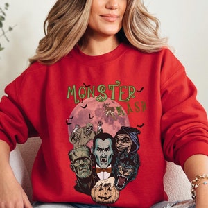 Monster Mash Sweatshirt Retro Halloween Monster Mash Shirt Vintage Frankenstein Dracula Halloween Shirt Monster Mash Tee Monster Sweatshirt