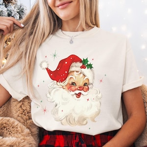 Vintage Santa T-Shirt Christmas Retro Santa Claus Shirt Christmas Santa Tee Retro Santa Shirt Holiday Clothing Woman Retro Red Santa Shirt