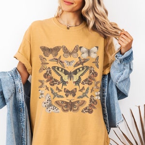 Vintage Butterfly Moth Shirt Whimsical Butterfly Shirt Cottagecore Aesthetic Moth Shirt Comfort Colors Shirt Nature T-Shirt Faircore Gift