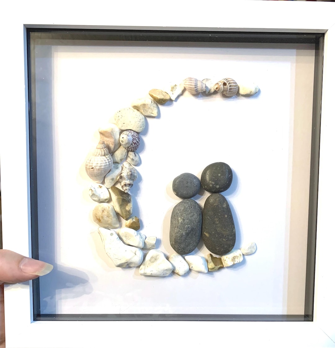 Photo inspiration: Couples Pebble Frame Seashells Unique Handmade Pebble Art Gift Families Photo Inspiration