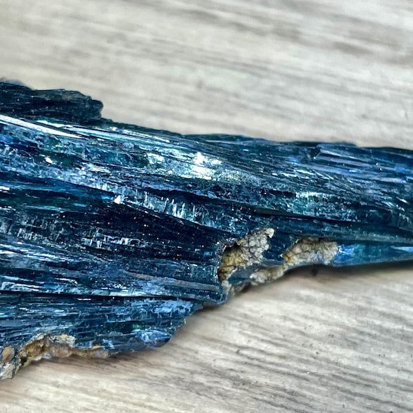 Brazilian Vivianite Crystal Specimen: Metaphysical Healing Stone