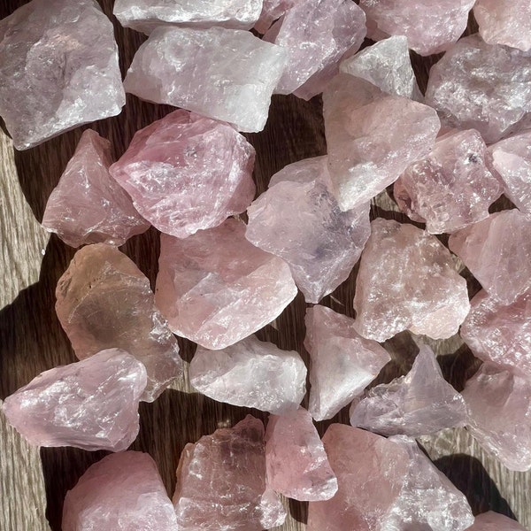 Raw Rose Quartz from Madagascar, metaphysical Crystals, Lapidary, jewelry making, Stone carving, Jewelry making, collector, wire wrapping