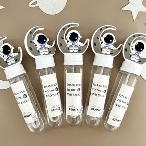 Varinhas de Bolhas de Sabão Personalizadas com Tema Espacial: Lembrancinhas para Festas Espaciais