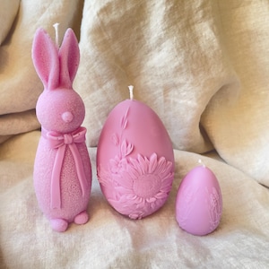Vela de coelho roxo Ester, velas de Páscoa artesanais, velas cônicas de Páscoa, vela de Páscoa, castiçal de Ester, vela de ovo de Páscoa, vela de coelho