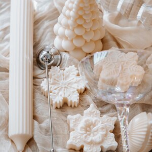 Handmade Soy Wax Christmas Candle Gift Set: Tree & Snowflake Decor - Etsy