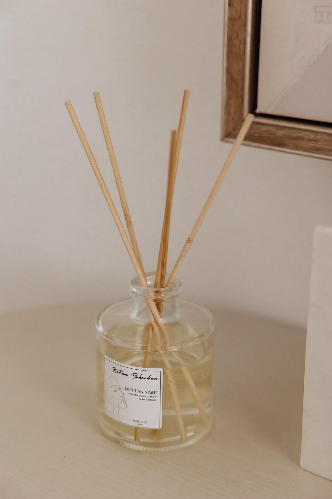 Traditional Scent Diffusers Aroma Oil Diffuser Amber in Glass Bottle. 12 Clean Scent Choices ...