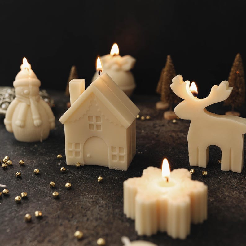 Handmade Soy Wax Christmas Candle Gift Set: Tree & Snowflake Decor - Etsy