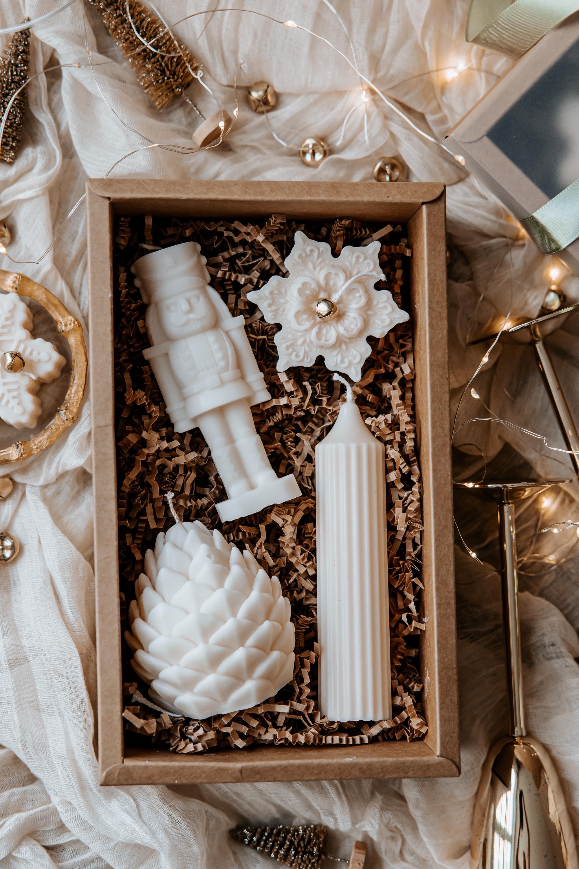 Handmade Soy Wax Christmas Candle Gift Set: Holiday Decor - Etsy