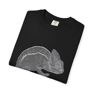 Charming Chameleon T-Shirt for Nature Lovers, Unique Gift for Animal Enthusiasts, Casual Wear for All Occasions, Summer Style, [...]
