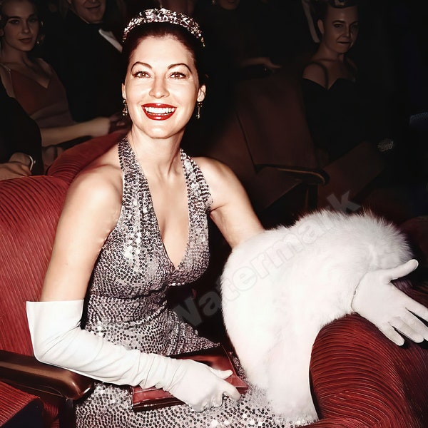 Ava Gardner At Academy Awards ~ Wall Art Photo Posters Movies Celeb Canvas Celebrity Pictures Vintage Actress Celebrities Prints RePrint