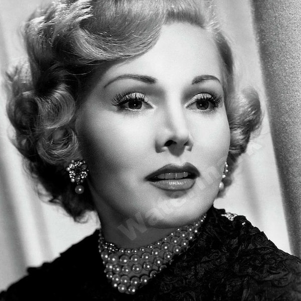 Zsa Zsa Gabor Classic Glamour Portrait ~ Art Photo Posters Movies Celebrity Pictures Actress Canvas Celeb Celebrities Print Home RePrint