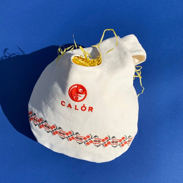 Ukranian Style White Bag with Embroidery