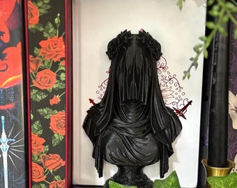 Gothic Veiled Bust Bookend: Rose Crown, Baroque Sculpture, Dark Romantic Décor