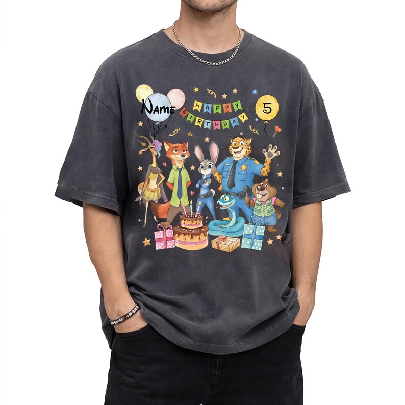 Benutzerdefinierte Name Disney Zootopia 2 Film Shirt Judy Hopps Nick Wilde Familie Geburtstag Tee Bild 3