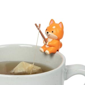 Tea Mates - Cute Fishing Dog - Tea Bag Holder - Tea Accessory for Cup - Unique Gift for Tea Lovers - Gift for Him for Her - Tea Bag Infuser
