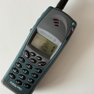Ericsson  250s pro, unlocked network