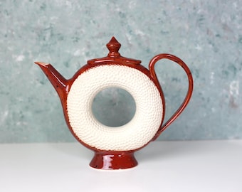 Hand Carved Porcelain Teapot: Lightweight Sculptural Ceramic, 16 oz