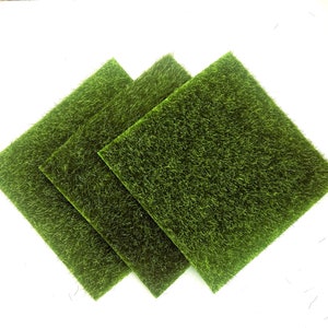 10Pcs Fairy Artificial Grass Miniature, Artificial Garden Grass Diorama  Supplies, 6 x 6 Inches Miniature Artificial Craft Grass Plastic Grass Mat