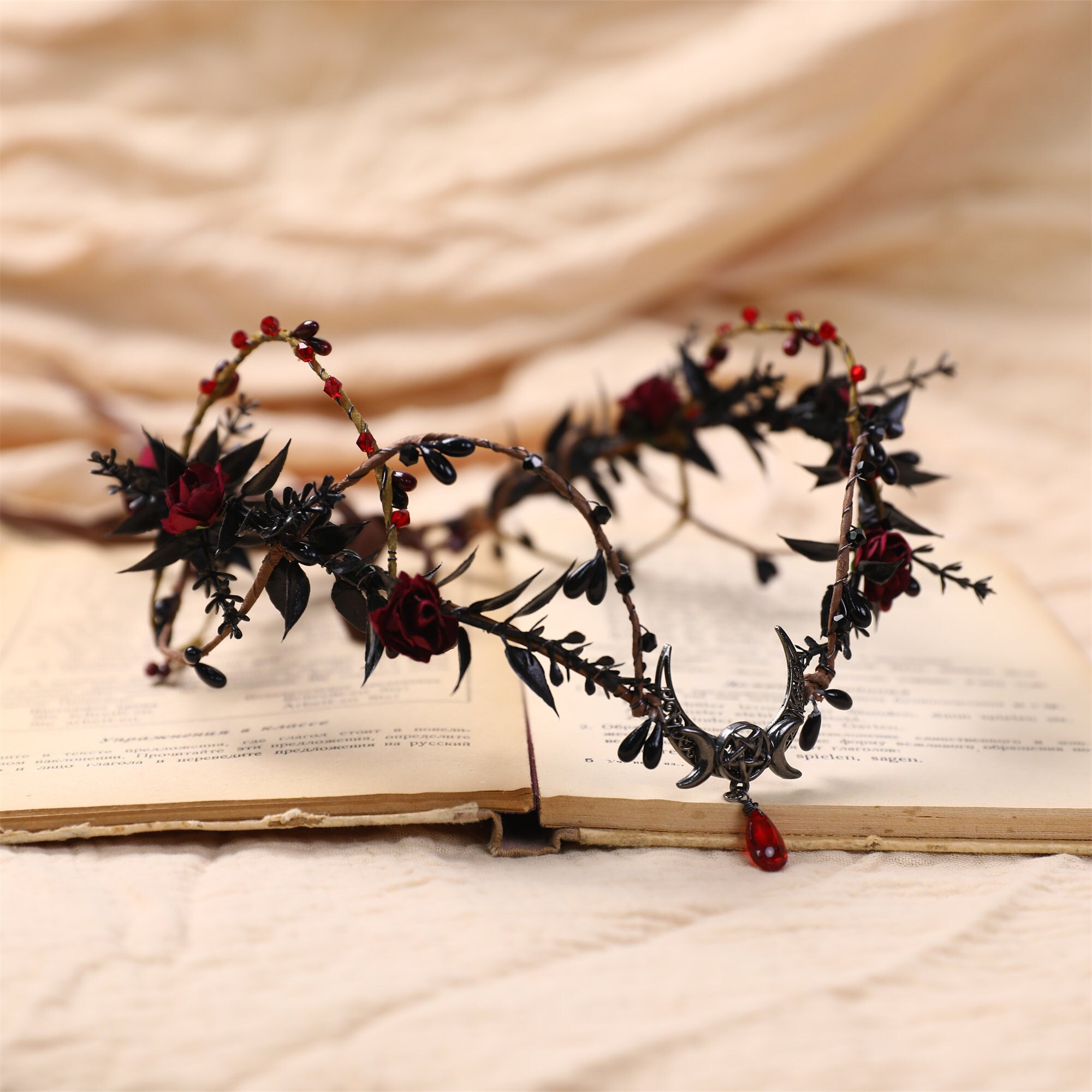 Woodland Wedding Tiara, Fairy Black Crown Elven Moon Witch Headpiece, Forest Elvish Flower Head Dress Bridal Crown for Her Vintage Circlet