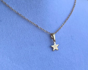 Dainty Gold Star Necklace: Minimalist Celestial Jewelry