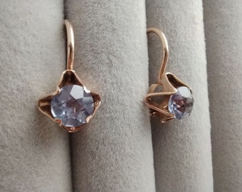 Vintage 14 K gold earrings with alexandrite  stone, Antique