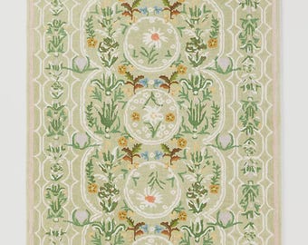 Handmade Edelweiss Wool Area Rug - Tufted Floral Design