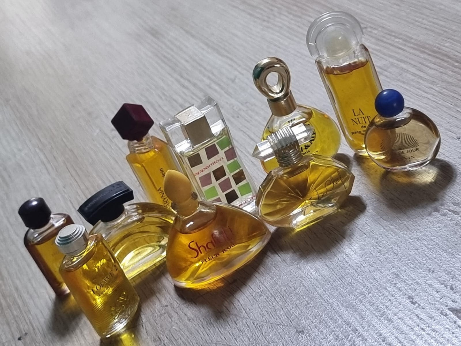 希少 UNGARO PARFUMS ウンガロ オードトワレ 40ml 香水セット