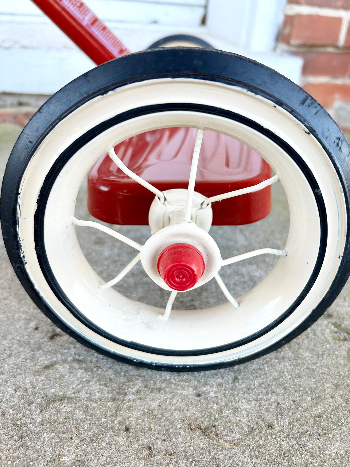 Radio Flyer Classic Red Tricycle Bike for Toddlers & Young Children W