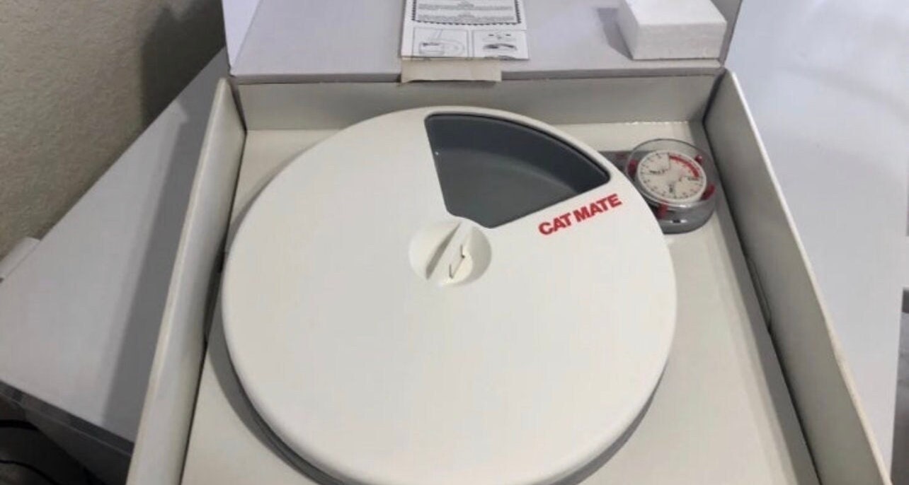 Cat Mate Automatic Pet Feeder Pet Bowl Programmable Food Dispenser C50