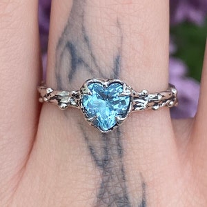 topaz heart ring, tree branch ring, fairy ring, twig personalized jewelry, branch topaz ring