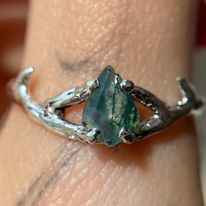 moss agate fairy ring,  promise ring for him, tree branch ring, fairy ring, forest ring, fantasy engagement ring