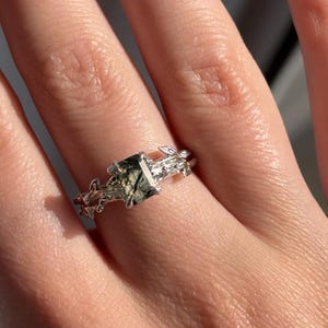 moss agate leaf ring, fairy ring,  promise ring for him, tree branch ring, forest fairy ring, fantasy engagement ring